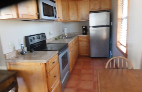 Barksdale House | Experience Nature at Barn Guest Quarters - Rated 9.8/10