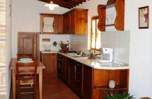 Poggiarello Villa | Idyllic Barn with Private Pool Near San Gimignano
