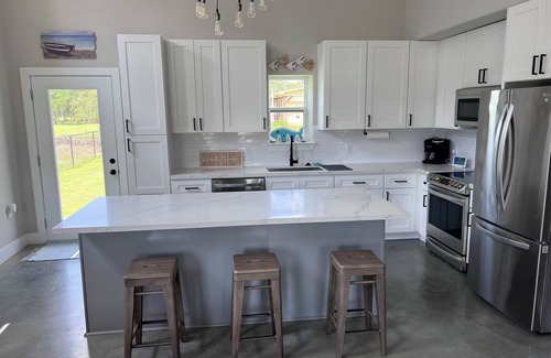 Port O Connor Cabin | Charming Barndo Near Beach, Pet Friendly & Guest Rated 10/10
