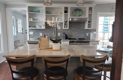 Plymouth House | Experience BarnTides: Ocean View Retreat at Plymouth Long Beach