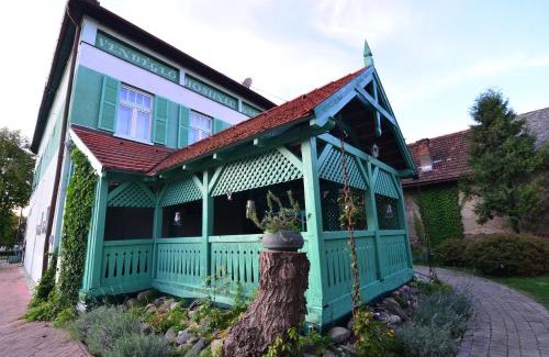 Betliar Bed & Breakfast | Pet-Friendly Baronka B&B with Breakfast & 10/10 Ratings