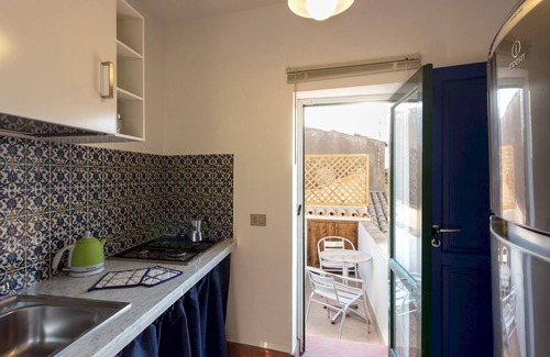 Ortigia Apartment | Unforgettable Stay at Baroque Apartments with Spa & Breakfast