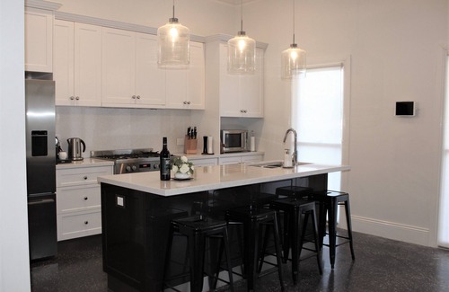Tanunda House | Discover Barossa Bed & Breakfast: Guest Rated 10/10 Stay