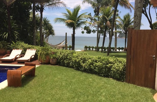 Barra do Sahy House | Experience Barra do Sahy: Walk in the Sand & Ocean Views