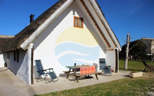 Sant Jaume d'Enveja House | Delta Haven: Poolside Retreat with BBQ & Pet-Friendly Spaces