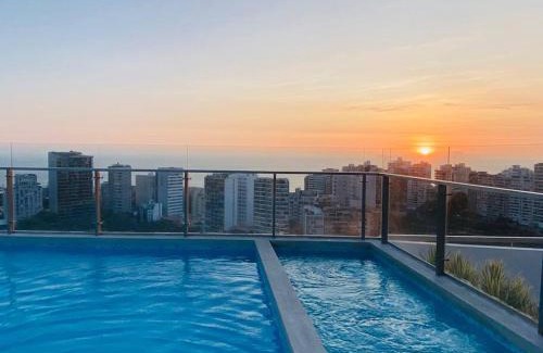 Barranco Apartment | Elegant Barranco Apartment with Pool & Hot Tub Awaits