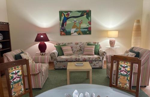 Ribadumia Apartment | Premium Barrantes Apartment Near Sanxenxo with Hot Tub