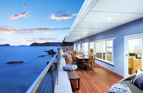 Palm Beach House | Pet-Friendly Barrenjoey Beach House with Ocean View