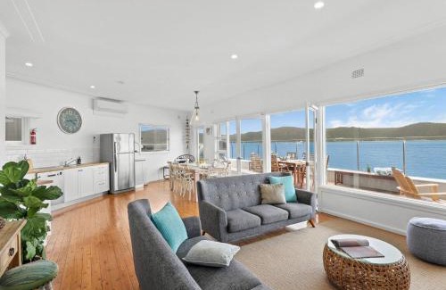 Palm Beach House | Pet-Friendly Barrenjoey Beach House with Ocean View