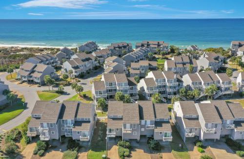 Port St. Joe House | Pet-Friendly Barrier Dunes 273: Rated 9/10 for Families