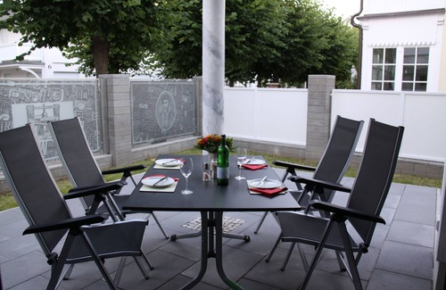 Binz Apartment | Perfect Barrier-Free Apartment with Pool and Ocean View