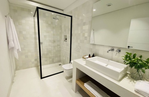 Plettenberg Bay Hotel | Top-Rated Barrington's Small Hotel with Spa & Dining Options