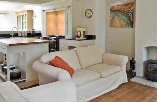 Cheddar House | Family-Friendly Barrowswood: 4-Star Stay with High Ratings