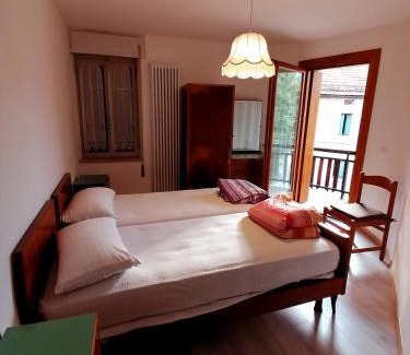 Roana Apartment | Bartakei