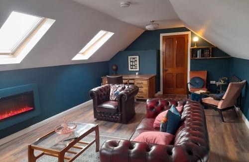 Clonmellon House | Family-Friendly Bartholomew's Loft with 9.7/10 Guest Rating