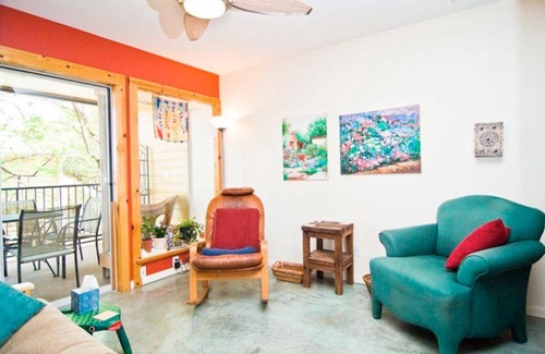 Barton Hills Apartment | Discover the Barton Hills Condo – Guest Rated 8.4/10!
