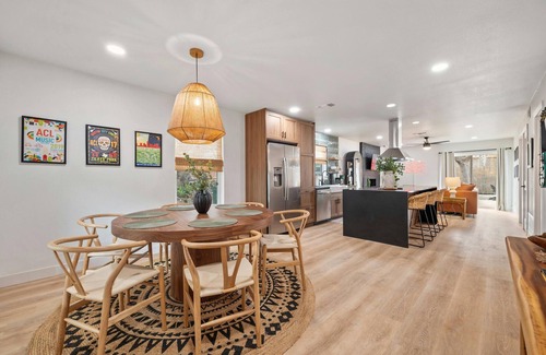 Barton Hills House | Delightful Barton Hills Home with Pool & Hot Tub Escape