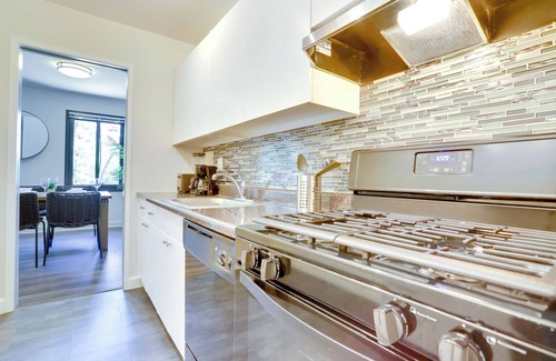 Court House Apartment | Barton Park View Apartments