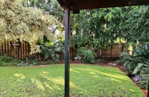 Pretoria Apartment | Pet-Friendly Baruch: 4-Star Getaway with Exceptional Ratings