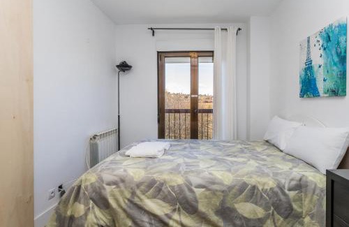 Villamanan Apartment | Explore BaruHaus: Duplex with Pool & Pet-Friendly Amenities