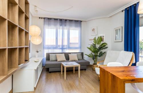 Valencia de Don Juan Apartment | Discover BaruHaus Nido: Family & Pet-Friendly Stay