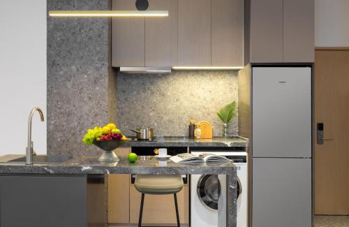 Dongcheng Apartment | Elegant Beijing Sanlitun Serviced Apartment with Pool Access