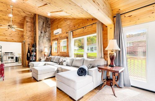 Banner Elk House | Discover Base Camp Lodge: A Pet-Friendly Retreat