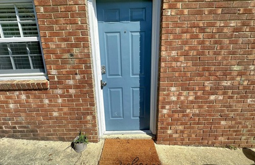 Downtown Condo | Cozy Studio Apartment Just One Mile from Downtown Raleigh