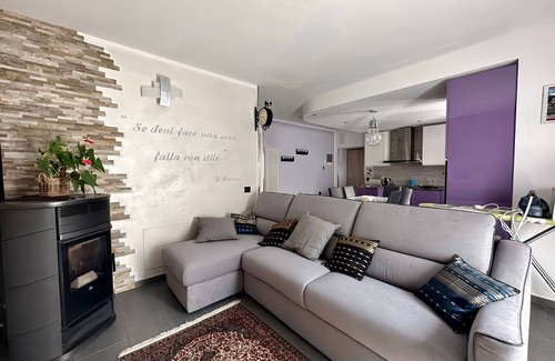 Madonna di Tirano Apartment | Exceptional Basilica Residence: Family-Friendly Retreat