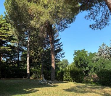 San Lazzaro di Savena Bed & Breakfast | Enjoy Oceanfront Bliss at BASISA Bed&Breakfast