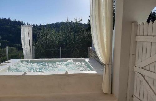 Ieromonachos Apartment | Experience Paxoi's Beauty at Kirki's Summer Retreat