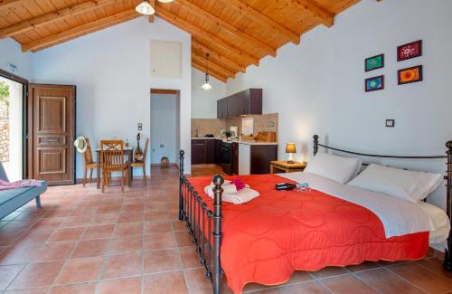 Ieromonachos Apartment | Experience Paxoi's Beauty at Kirki's Summer Retreat