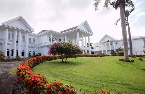 Port Antonio Apartment | Embrace Caribbean Bliss: Suite with Ocean View & Free Breakfast