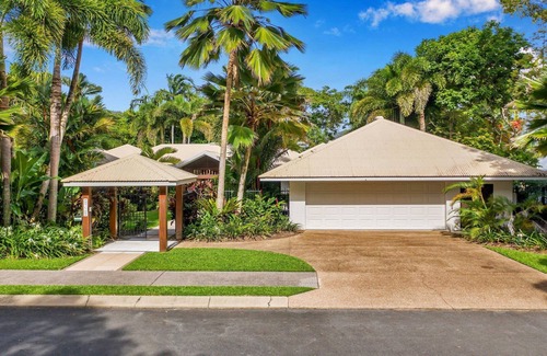 Craiglie House | Experience Top Notch Comfort at Bask, Port Douglas