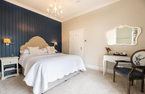 Clyro House | Top-Rated Baskerville House: Pet Friendly with Hot Tub