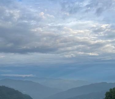 Ravangla House | Cozy Basnet Ghar Homestay: Family and Pet Friendly Escape