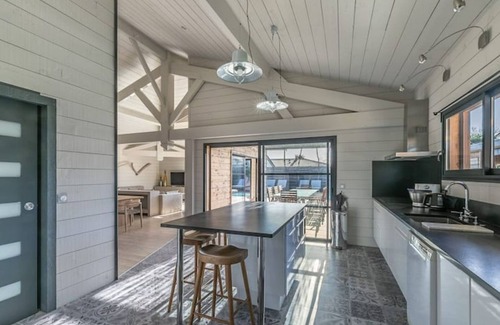 Ares Villa | Relax at Bassin: Private Villa with Heated Pool for Families