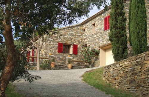 Bastia House | Discover Bastia: Oceanfront Haven Just Minutes from Beaches