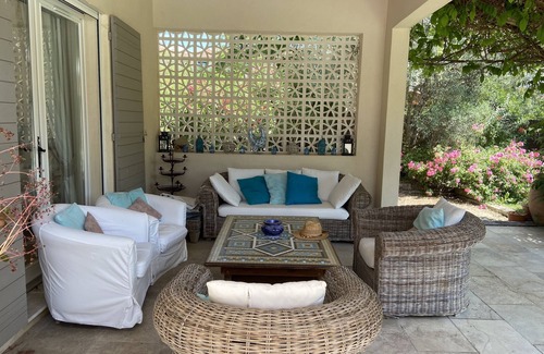 Nord House | Elegant Bastide with Heated Pool Near Historic Center