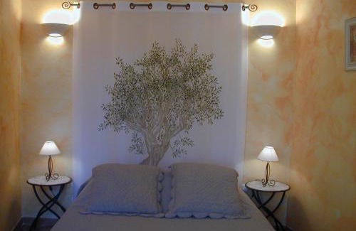Montaren-et-Saint-Mediers House | Inviting Bastide de la Treille: Pool & Oceanfront Escape