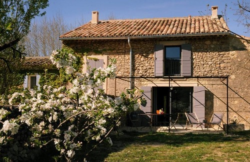 Apt House | Experience Bastide de la Mandarine in the Luberon Oasis