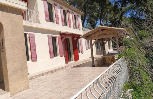 Les Platrieres Villa | Breathtaking Bastide with Oceanfront Views and Pool