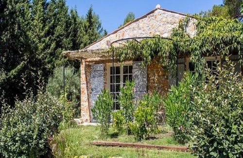 Taradeau House | Experience Bastidon Domaine L'Helion with Private Pool