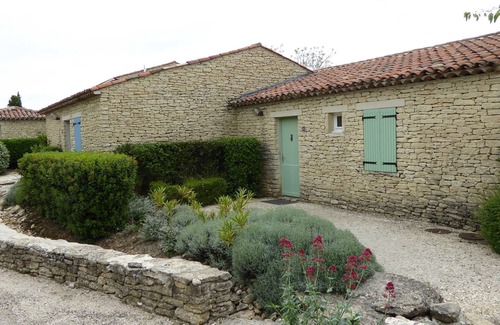 Gordes House | Discover Bastidon: Private Residence with Pool & Spa