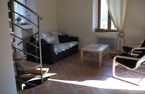 Apt House | Ideal Bastidon with Pool and Stunning Luberon Views