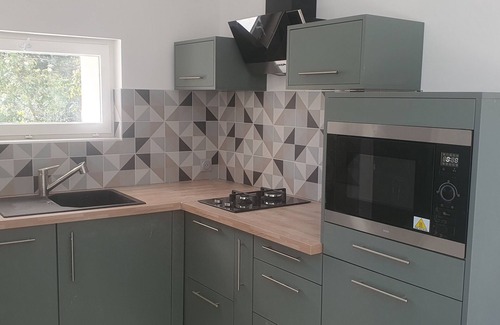 Cuers House | Renovated Bastidon with Pool, Spa & Top Guest Rating