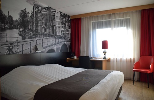 Municipality of Heerlen Hotel | Explore Bastion Hotel Heerlen: Pool, Dining & Family Options