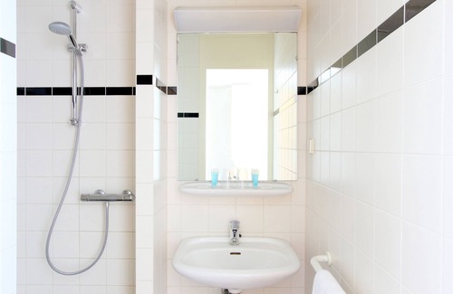 Municipality of Heerlen Hotel | Explore Bastion Hotel Heerlen: Pool, Dining & Family Options