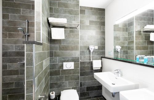 Municipality of Leeuwarden Hotel | Comfortable Stay at Bastion Hotel Leeuwarden with Pool