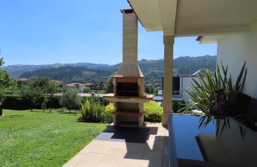 Cabeceiras de Basto Villa | Elegant Basto Village House: 4-Star Oceanfront Retreat